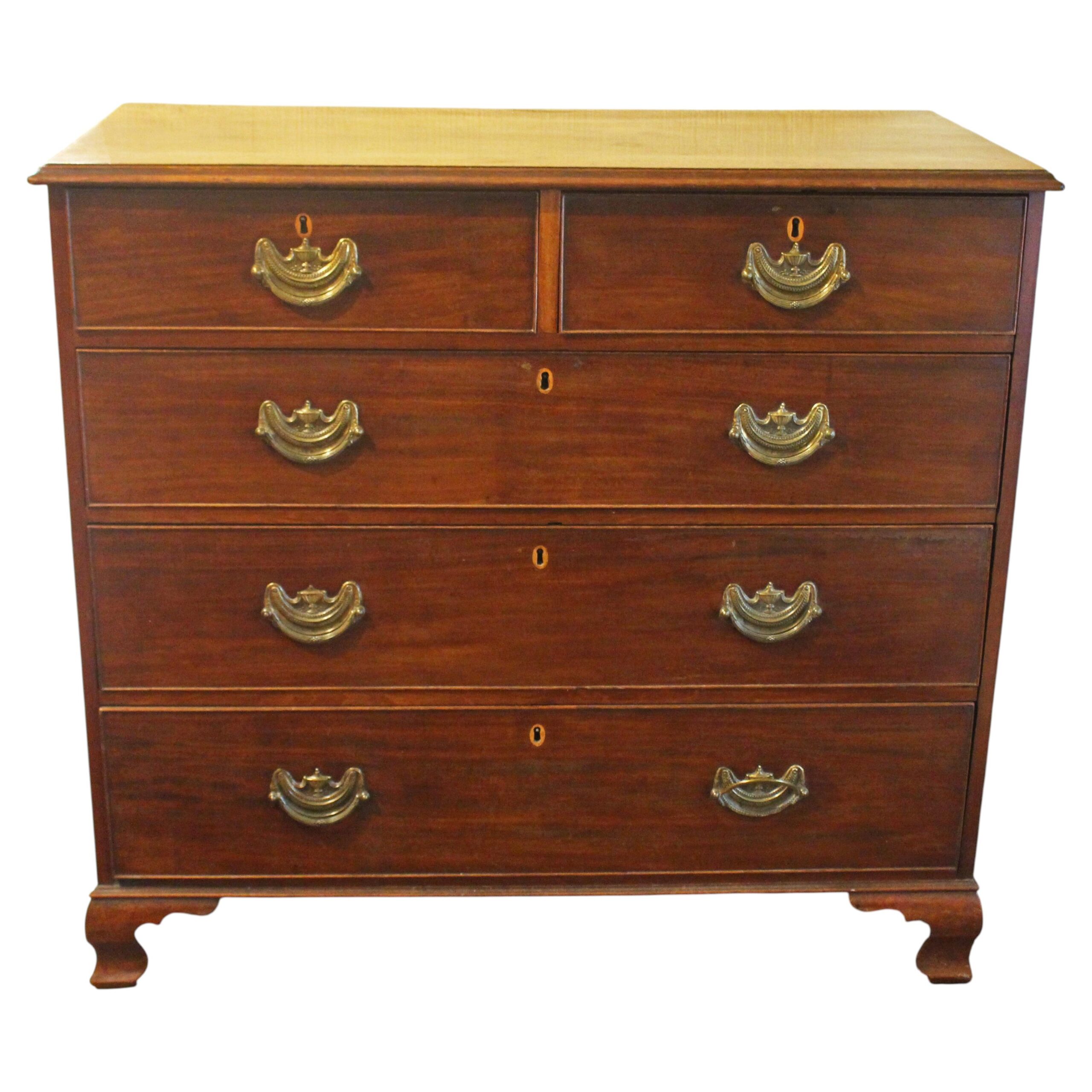 WCH-995: Circa 1770 English George III Period Chest of Drawers