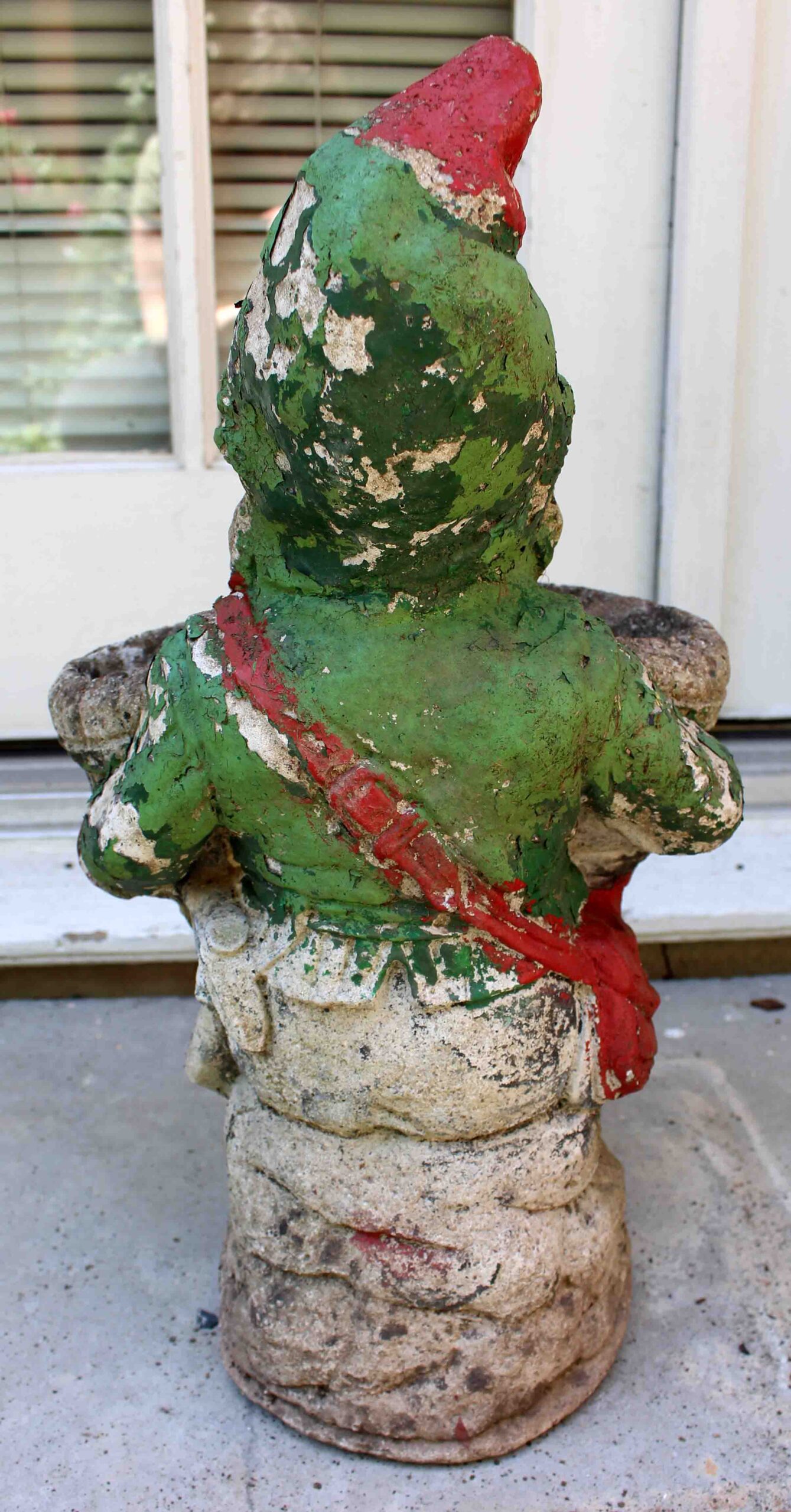 WGD-589: Mid-20th Century English Cast Stone Garden Gnome Double Planter - Image 3