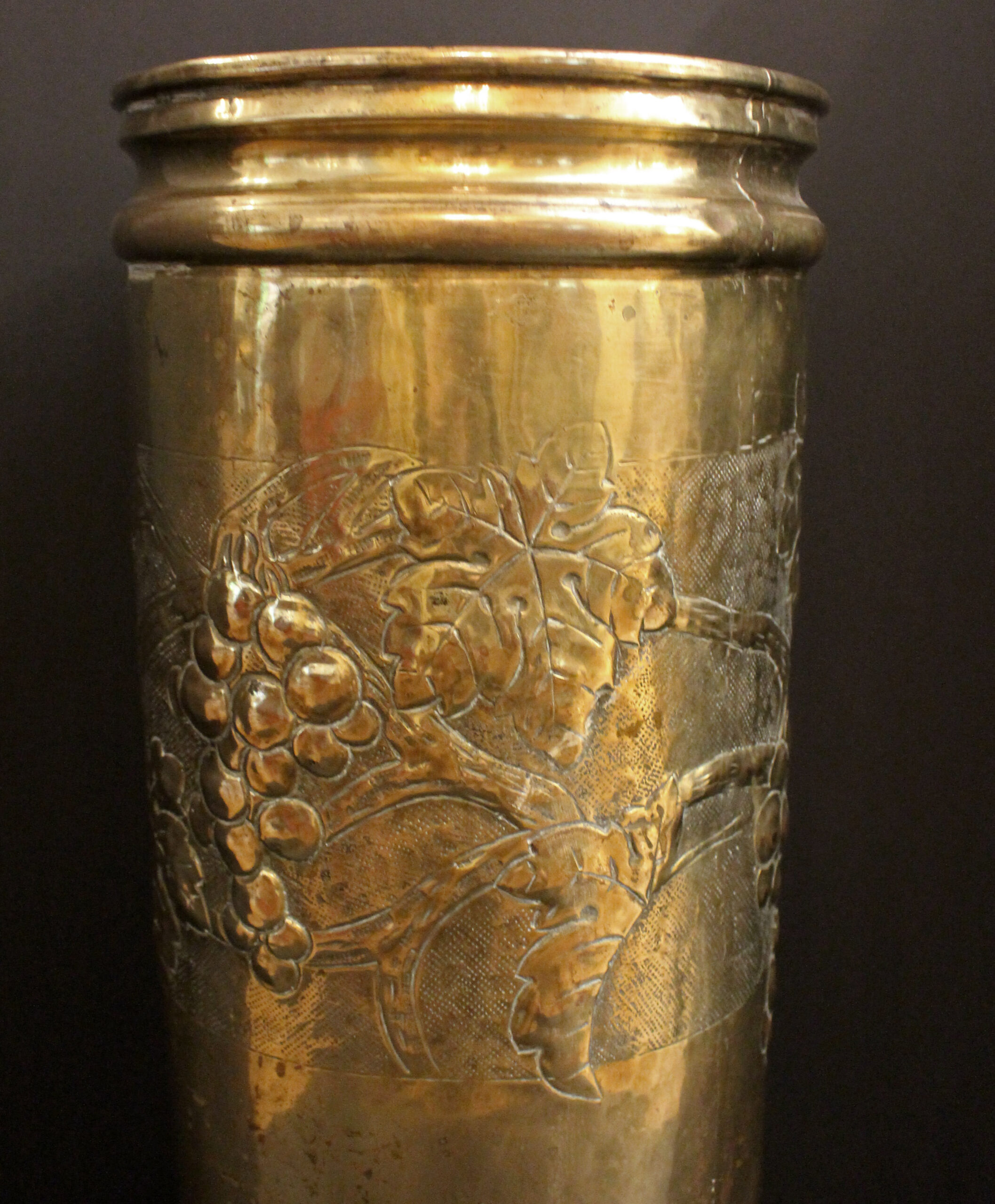 WMI-3784: Circa 1890s Large Repousse Brass Parrot Motif Umbrella Stand - Image 5