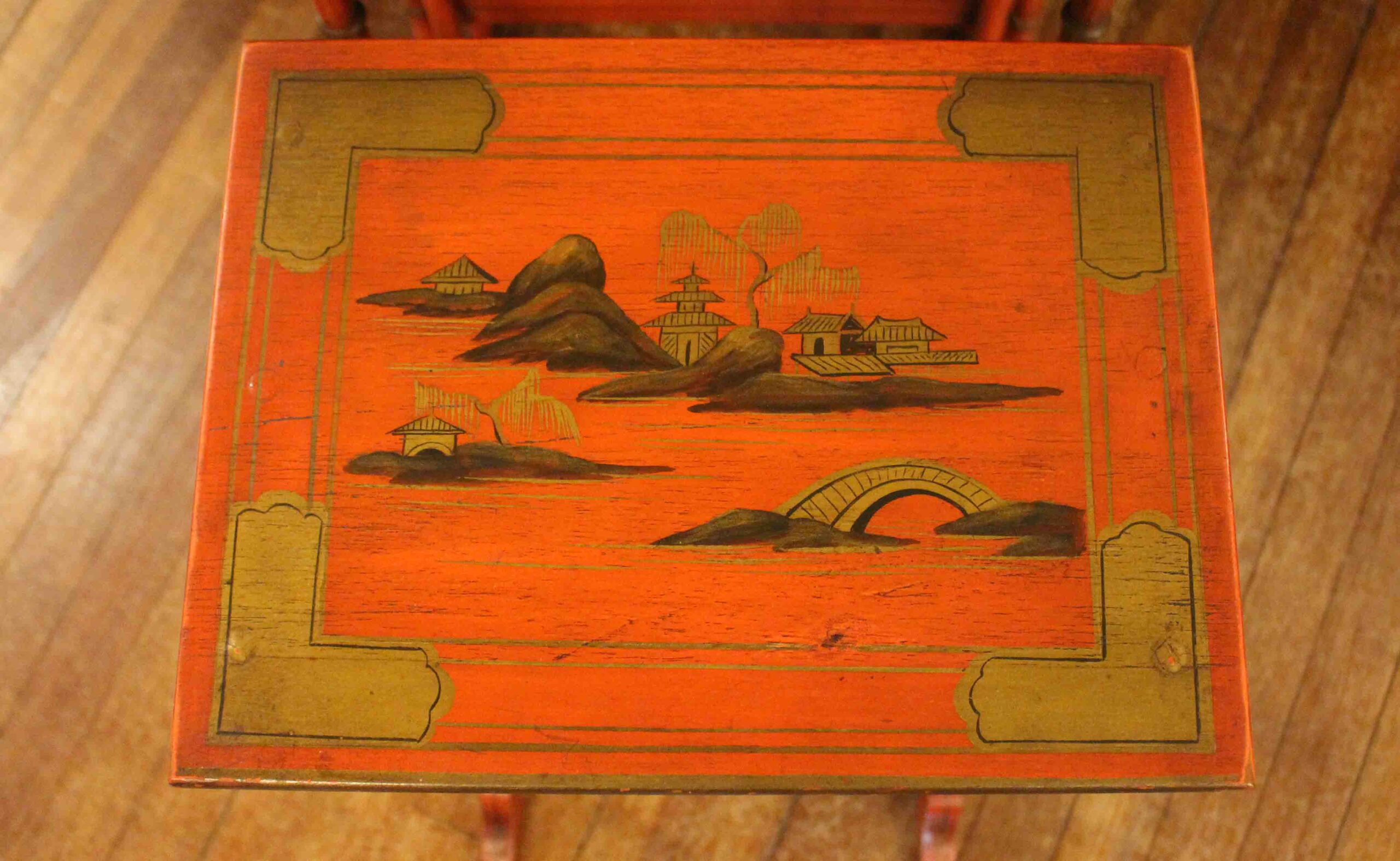 WOT-2693: Circa 1900 English Edwardian Set of 4 Red Lacquer Nesting Tables - Image 4