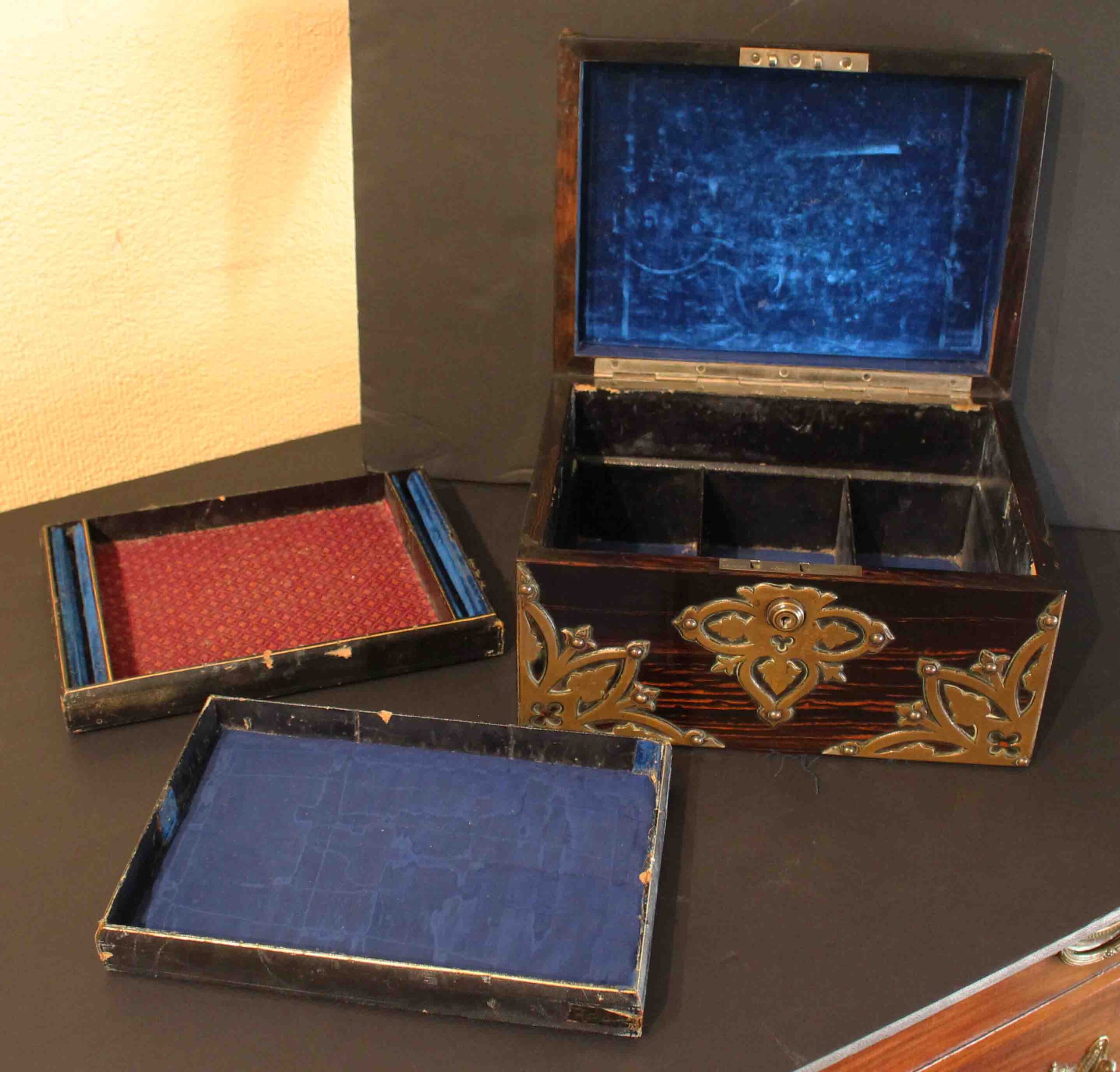 WB-1580: c. 1880 English Coromandel Brass Mounted Jewelry Box - Image 6