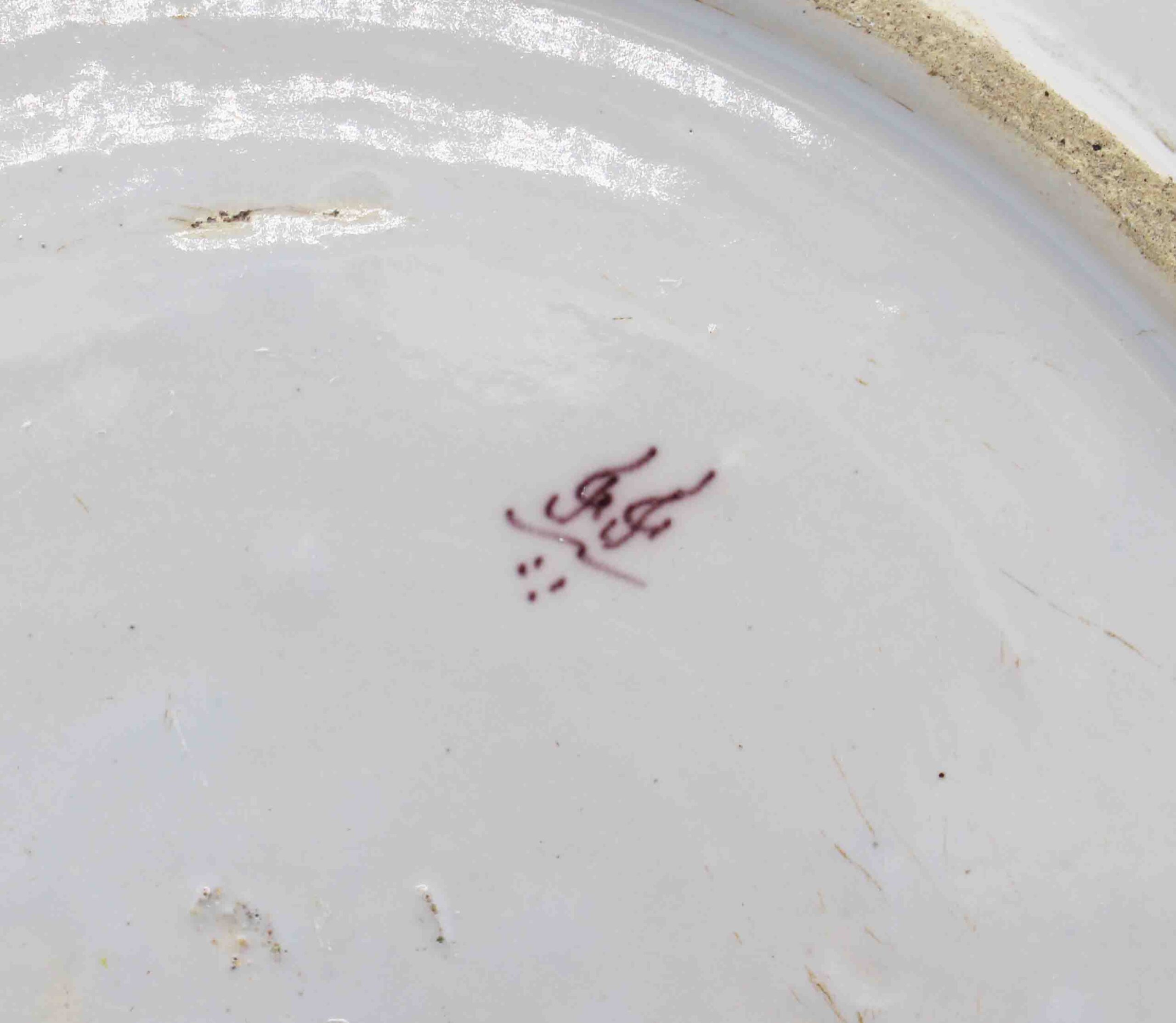 WCI-9206: Early 19th Century French Faience Armorial Plate - Image 3