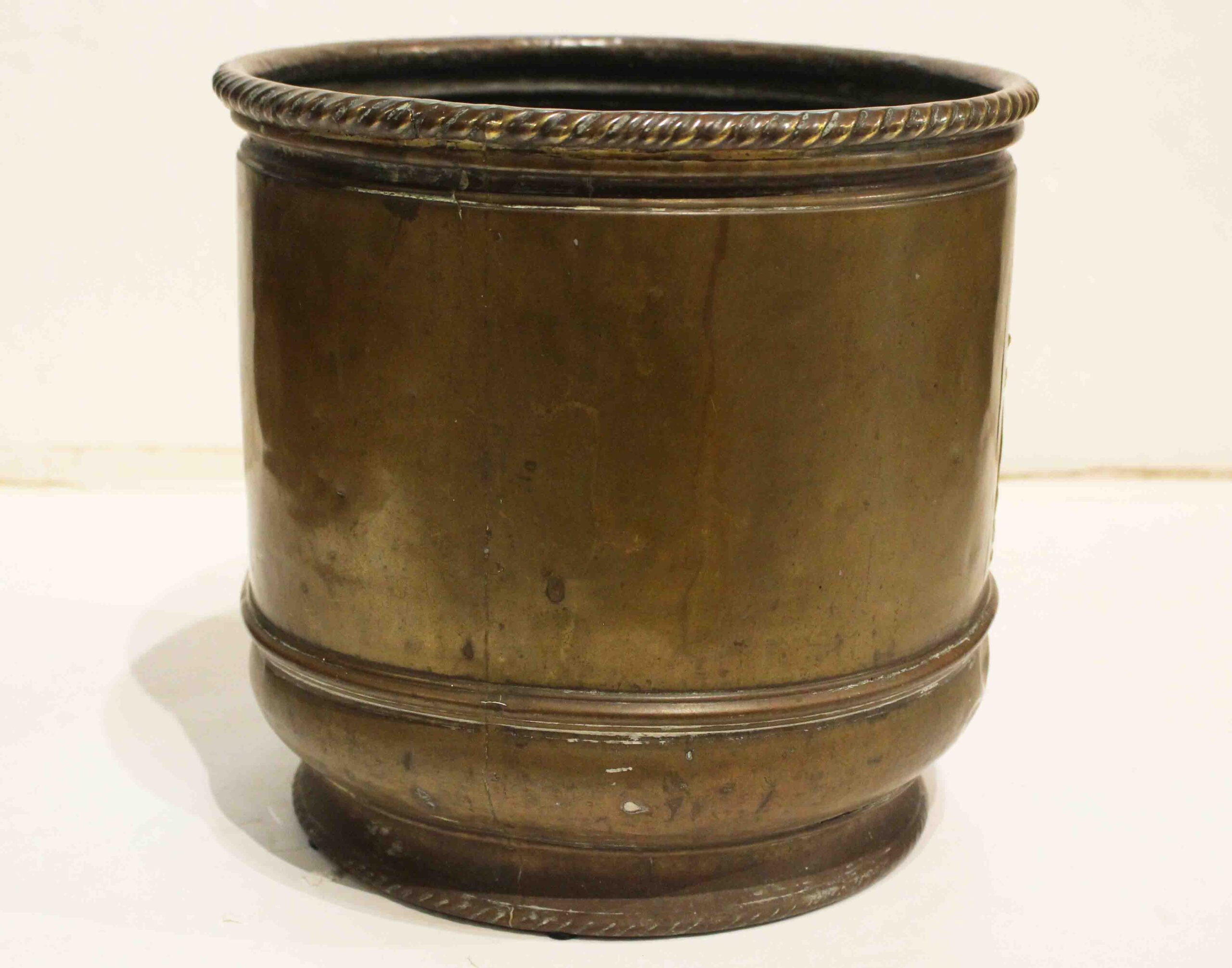 WDA-1786: Mid-19th Century French Circular Brass Jardiniere - Image 3