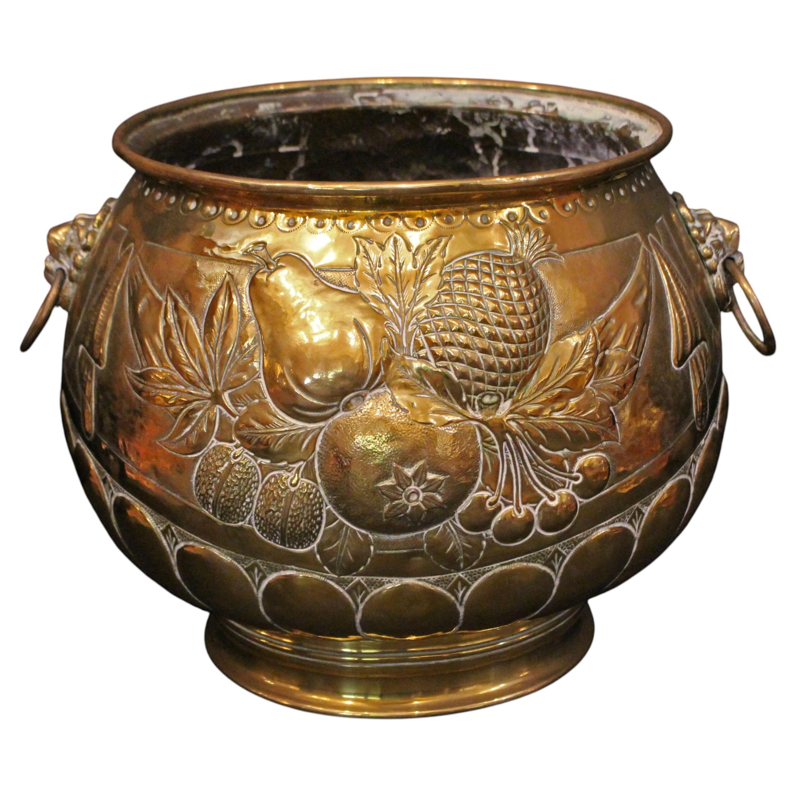 WDA-1802: Circa 1860-80 English Circular Repousse Brass Jardiniere