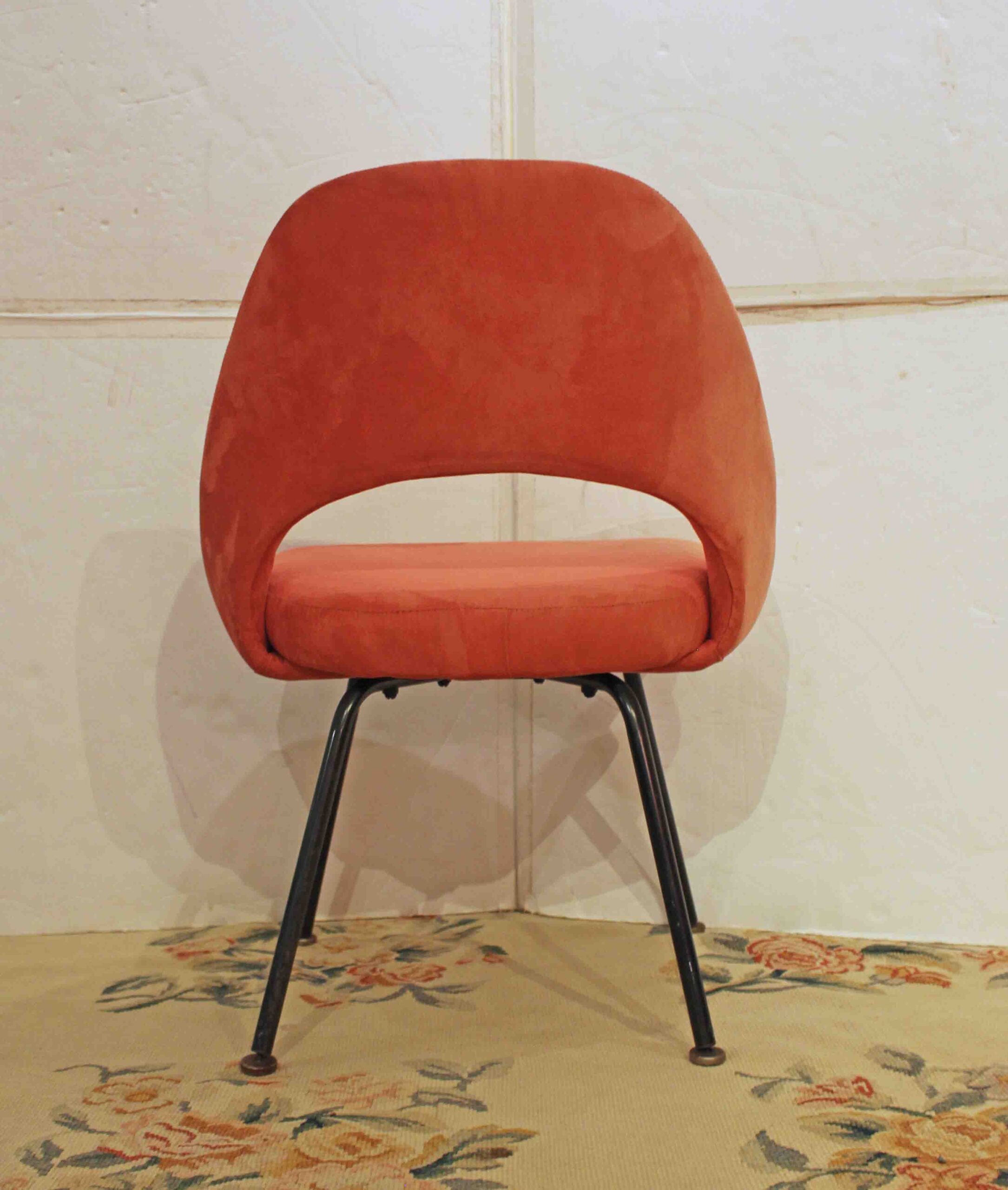 WDC-606z: Circa 1960 Set of Six Eero Saarinen Executive Side Chairs - Image 4
