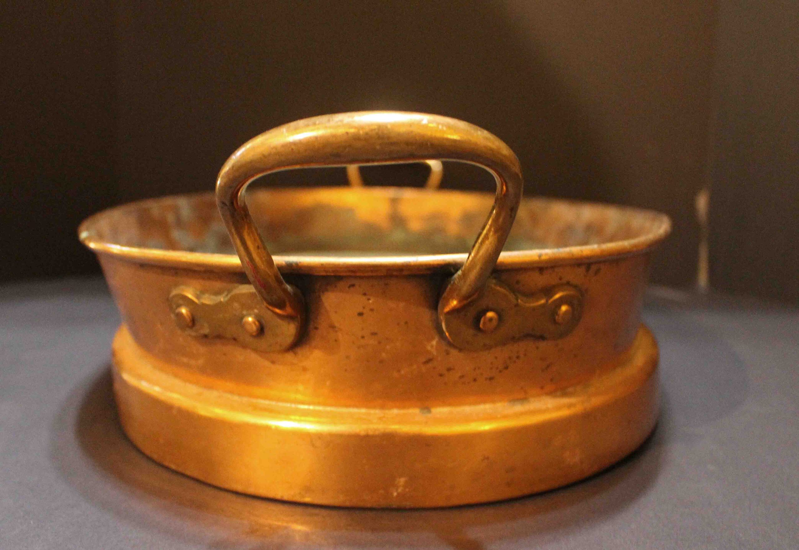 WMI-3842: Mid-19th Century English Oval Copper Fisher Boiler With Brass Handles - Image 3