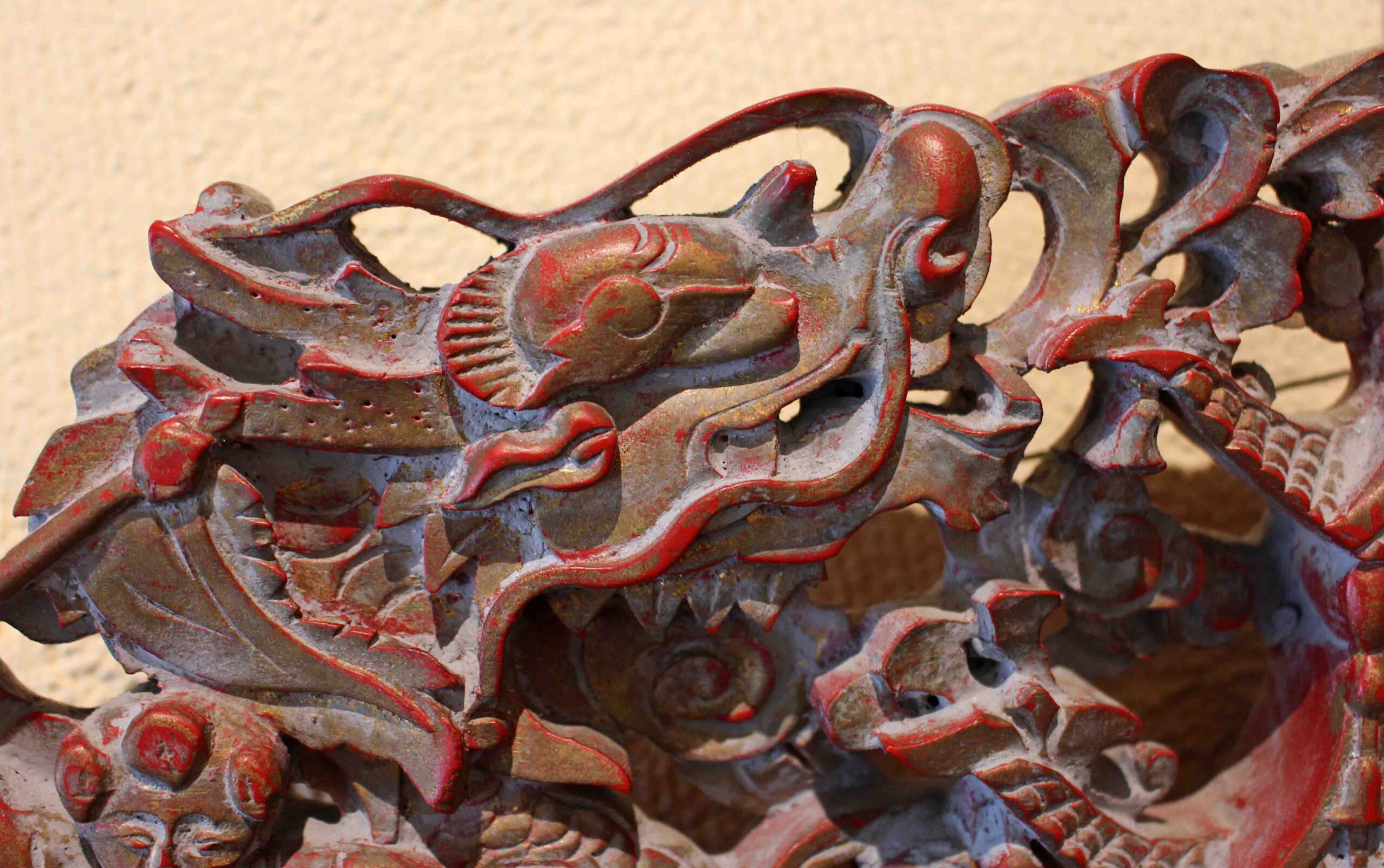 WDA-1776z: Mid-20th Century Carved Chinese Panel - Image 3