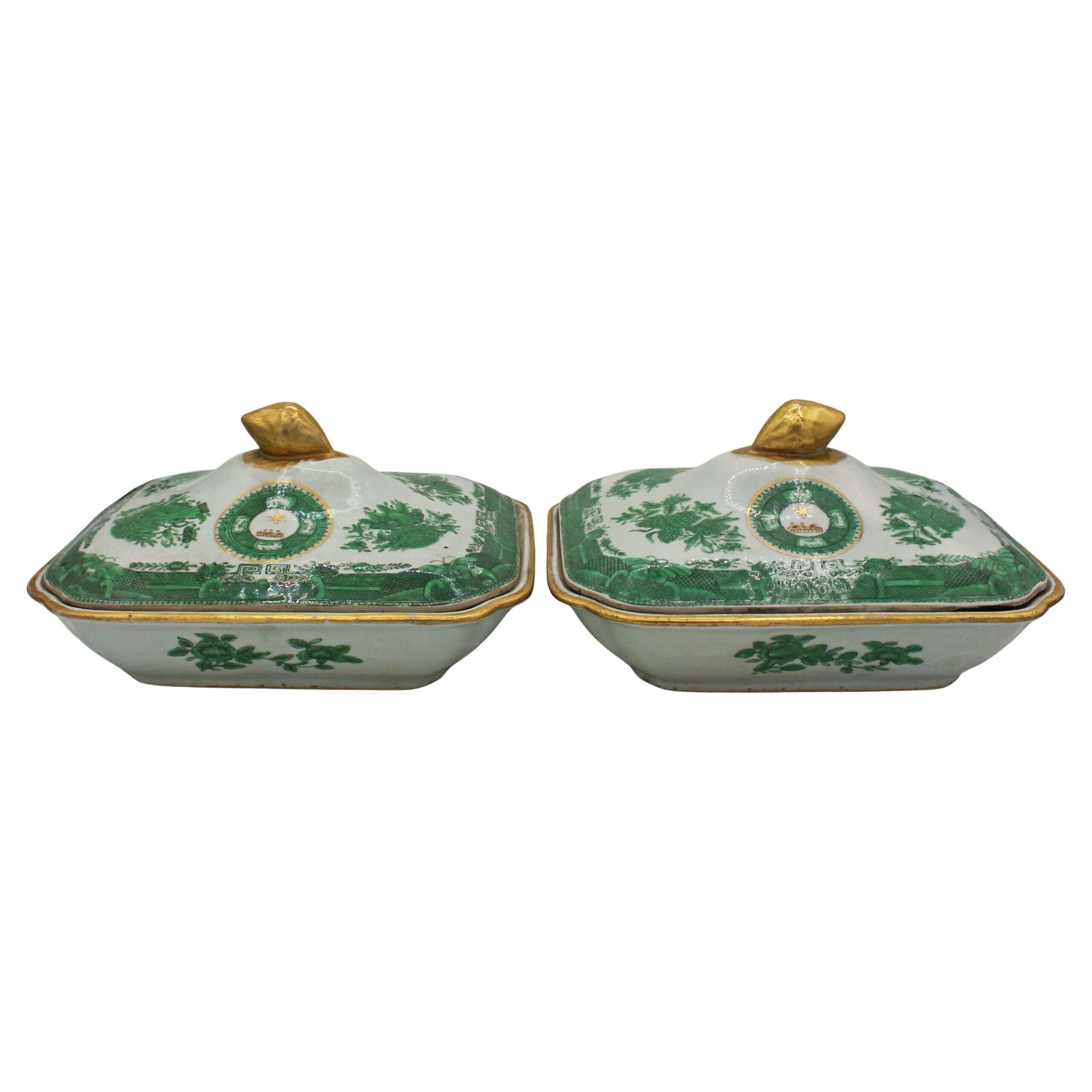 WCI-9162za: Circa 1800-1830 Chinese Export Pair of Green Fitzhugh Covered Vegetable Dishes