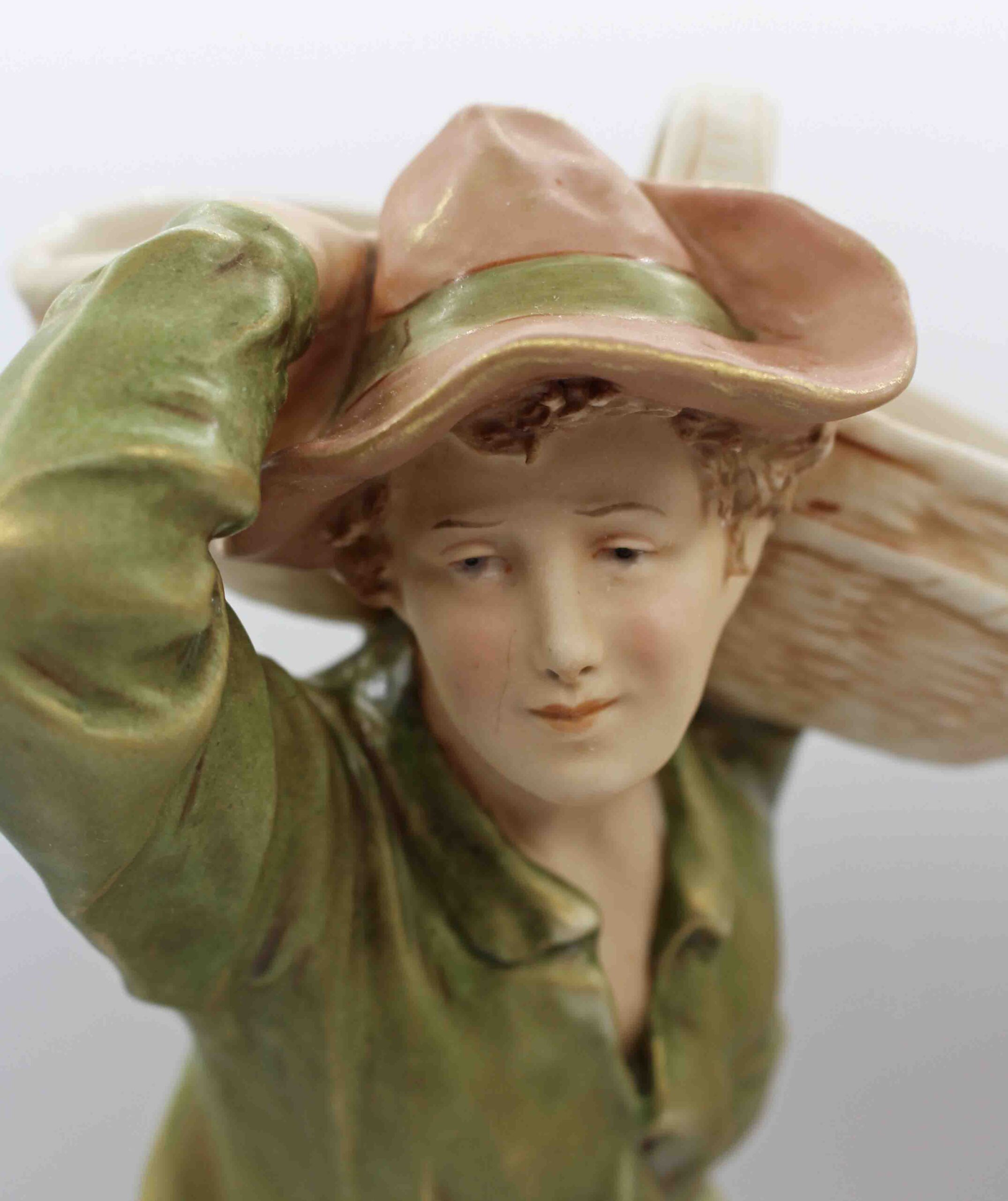 WCI-9304z: 1912-1918 Pair of Royal Dux Bohemia Porcelain Figures - Image 3