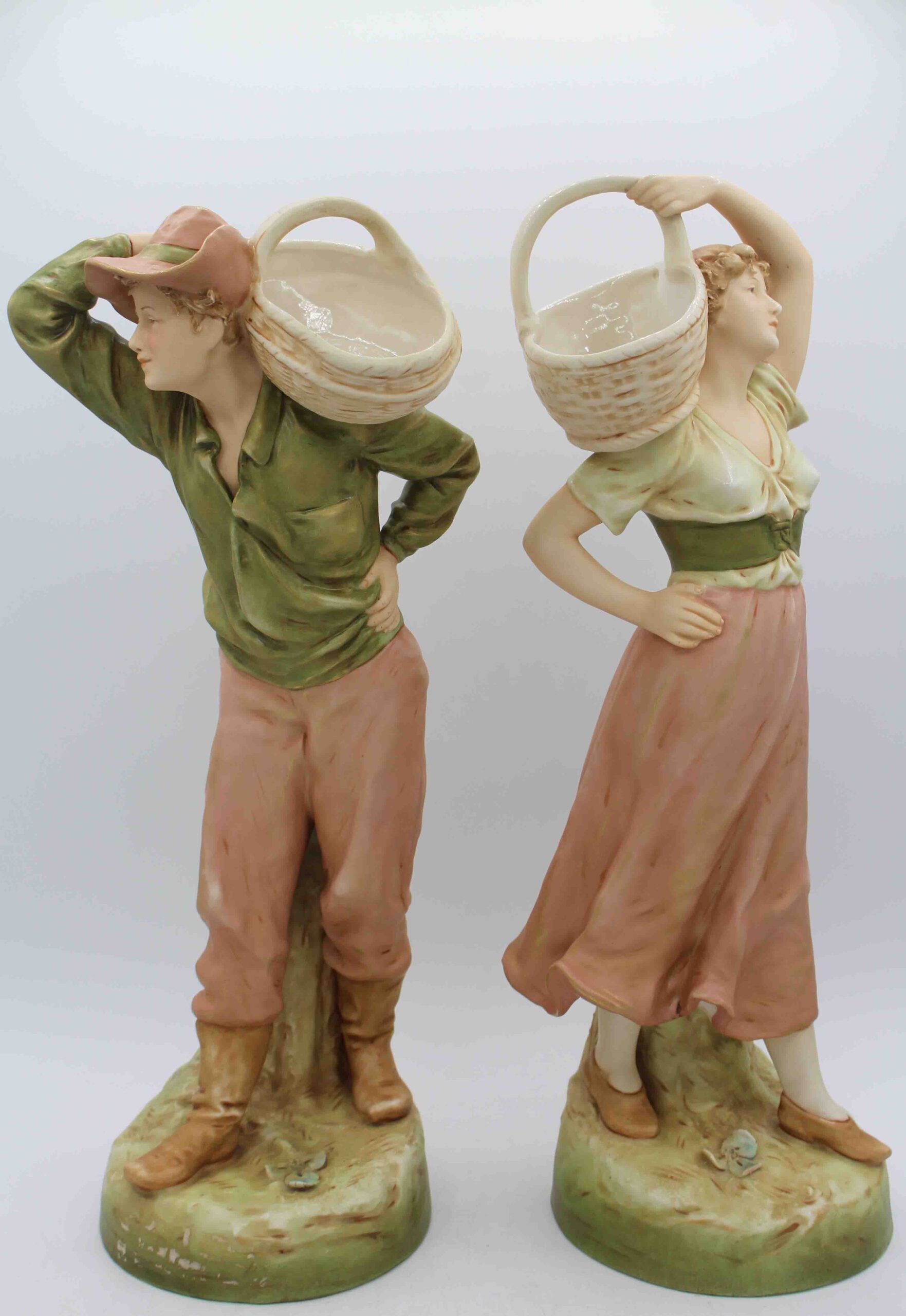 WCI-9304z: 1912-1918 Pair of Royal Dux Bohemia Porcelain Figures - Image 6
