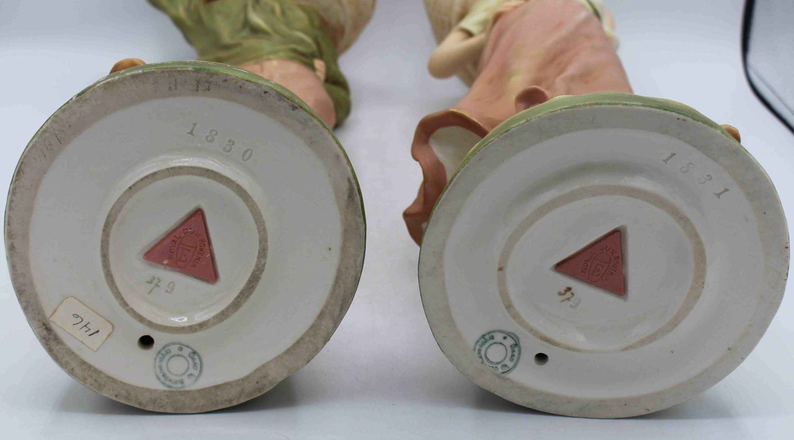 WCI-9304z: 1912-1918 Pair of Royal Dux Bohemia Porcelain Figures - Image 5