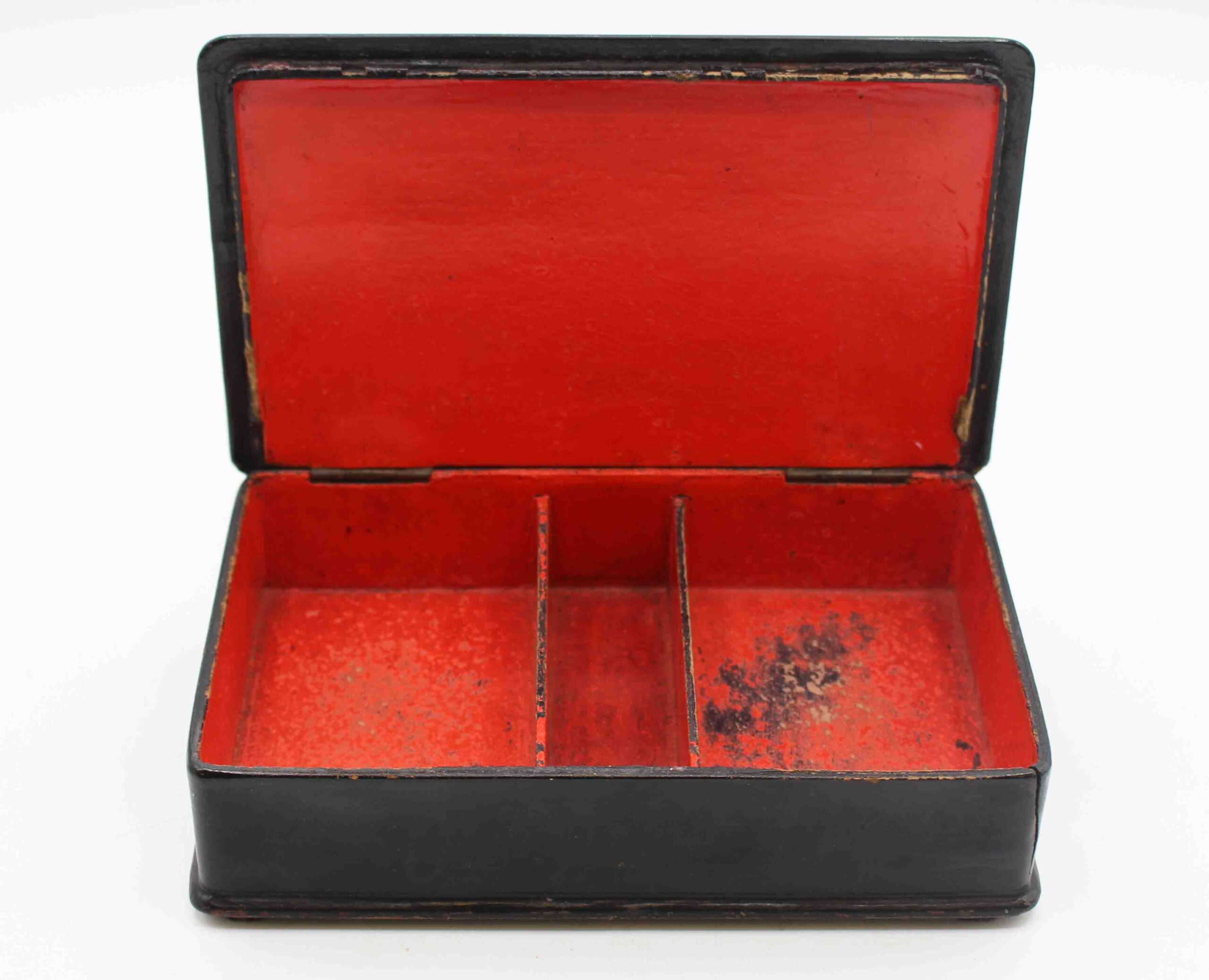 WCO-3852z: Circa 1870 Japanese Meiji Era Lacquer & Papier Mache Box - Image 3