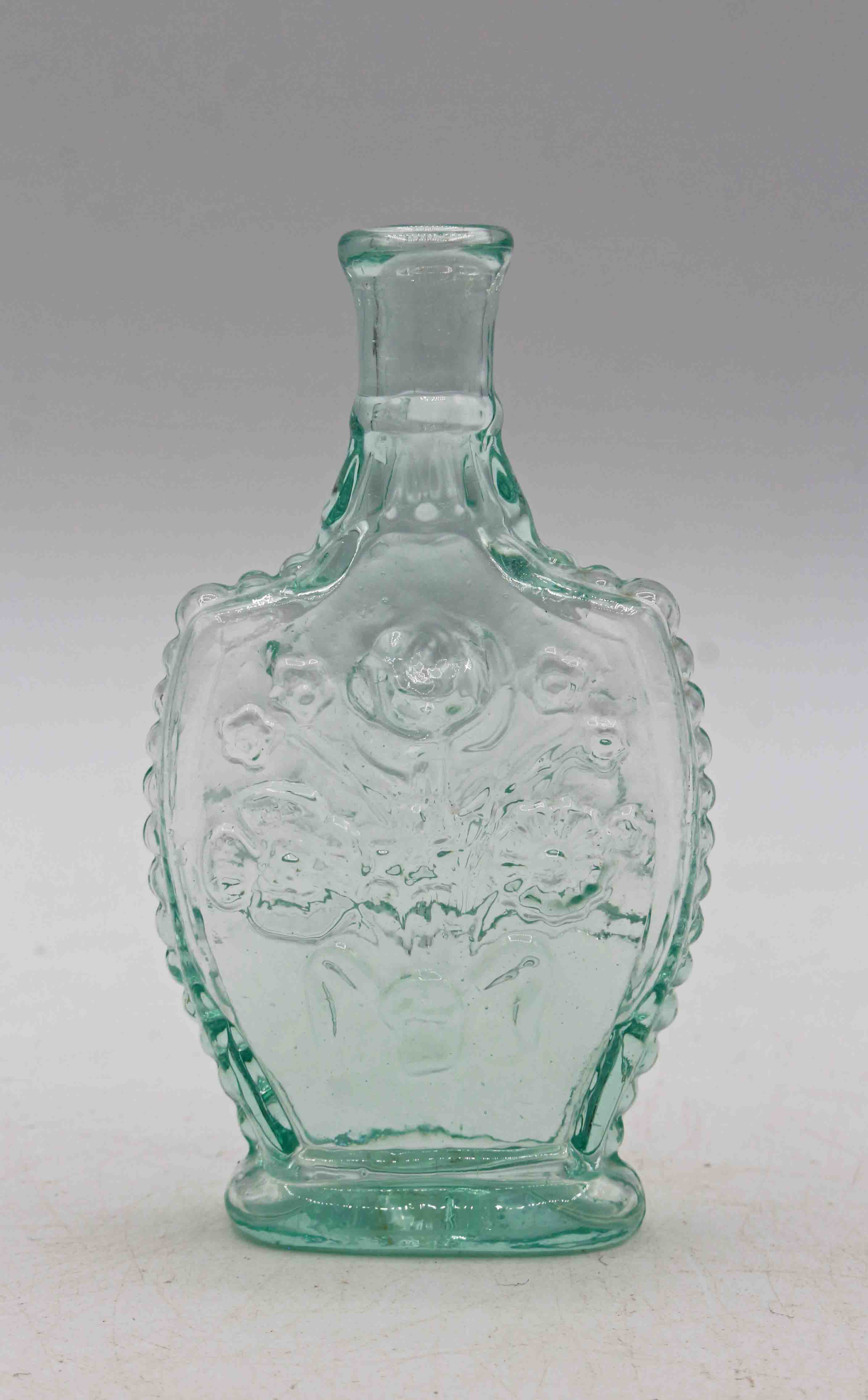 WG-3012z: c. 1840s American Aquamarine Glass Cologne Bottle