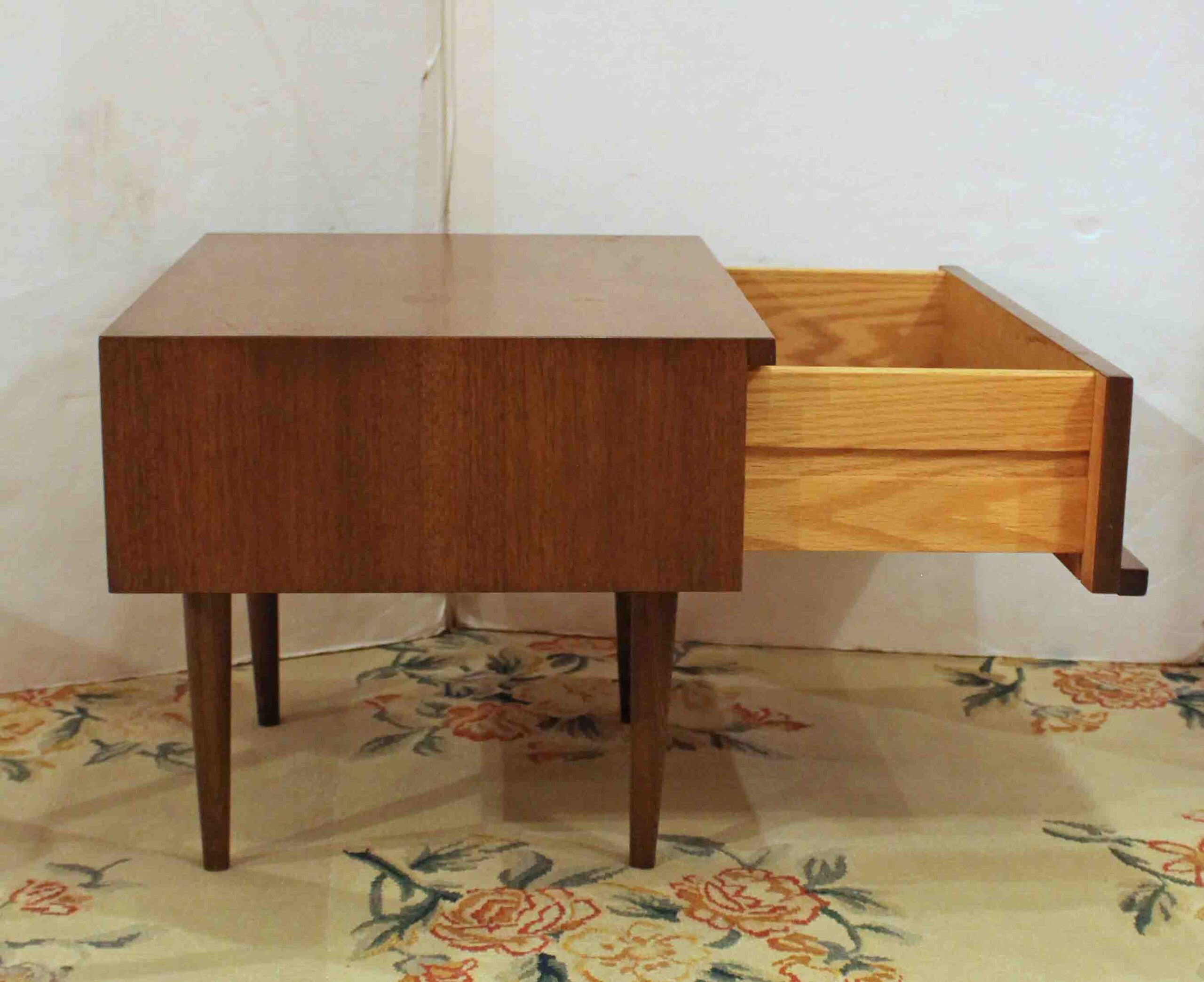 WOT-2715: 1962 Mel Smilow Walnut & Oak Side Table with Drawer - Image 2