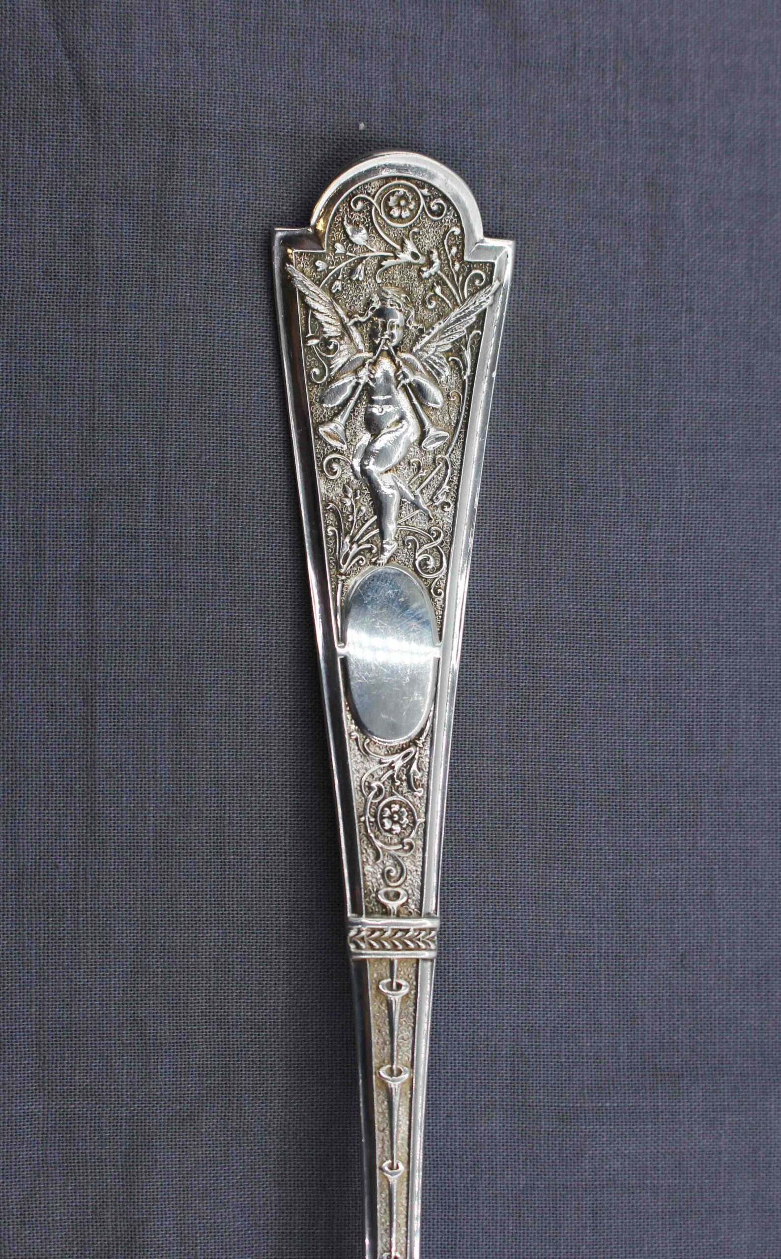 WSI-10266z: Late 19th Century American "Cupid" Pattern Sterling Silver Serving Spoon - Image 2