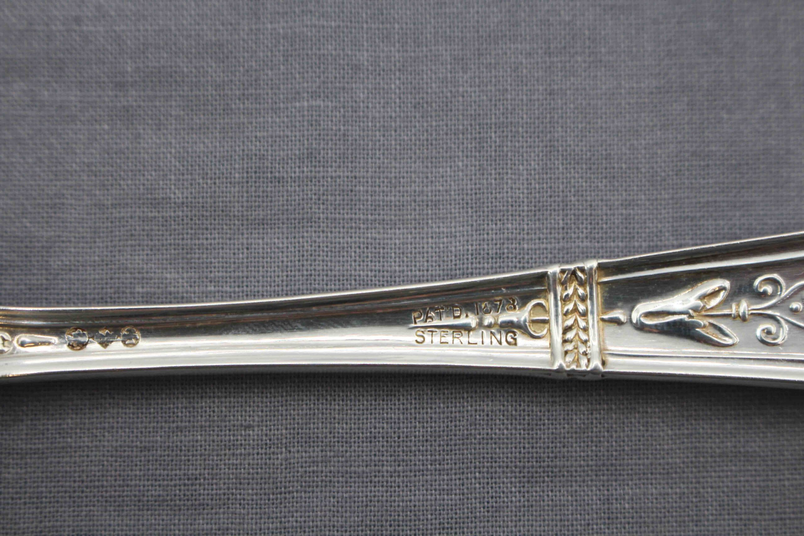 WSI-10266z: Late 19th Century American "Cupid" Pattern Sterling Silver Serving Spoon - Image 3