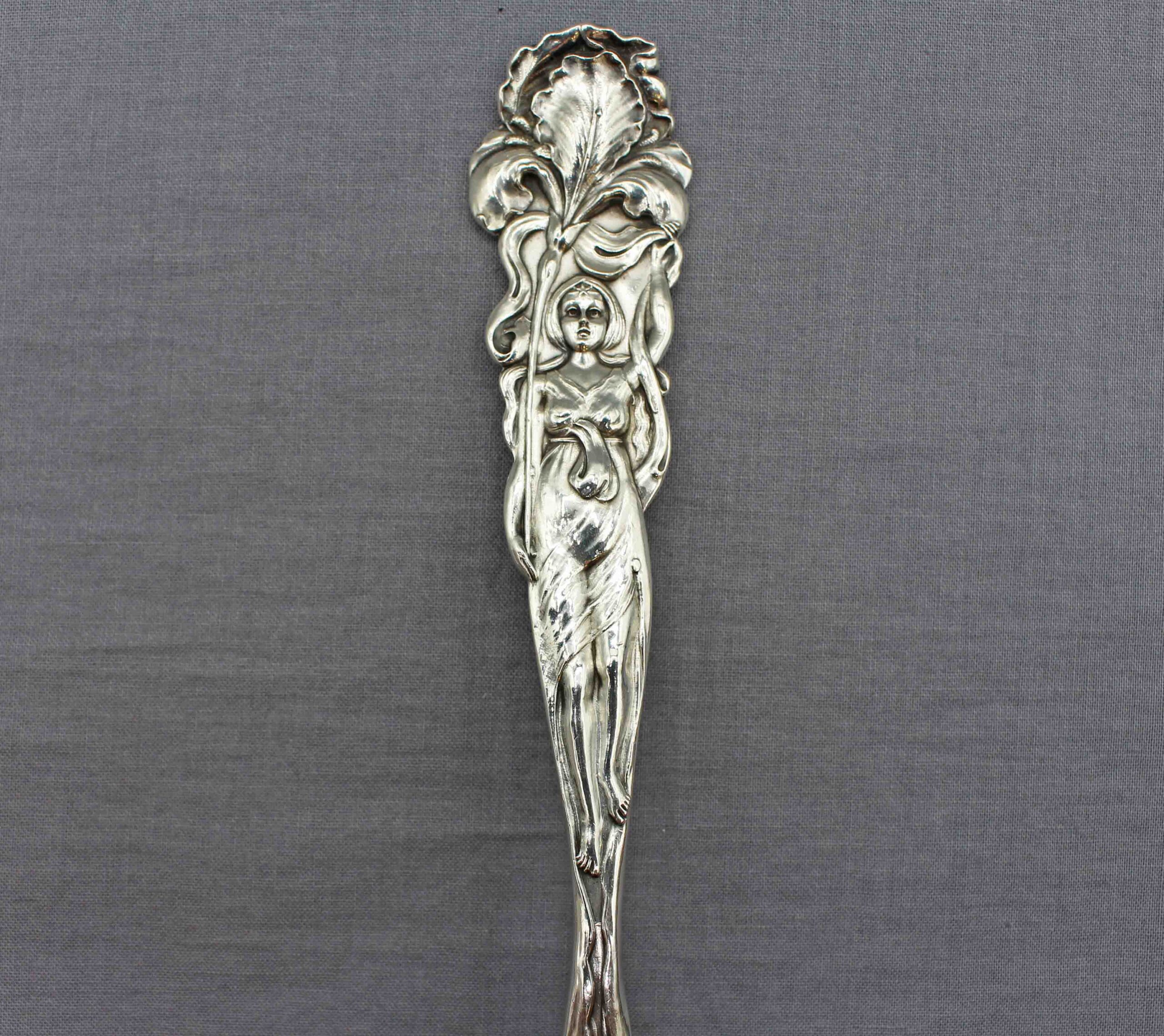 WSI-10503z: 1902 "Raphael" Sterling Silver & Gold Wash Serving Fork by Alvin - Image 5