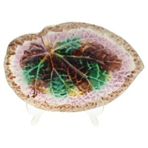 WCI-9144z: Circa 1880s English Majolica Begonia Leaf Sweetmeat Dish