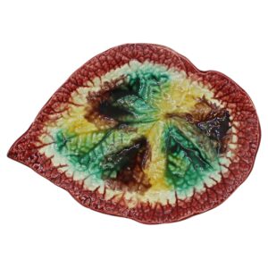 WCI-9147z: Circa 1880s English Majolica Begonia Leaf Tray With Maroon Border