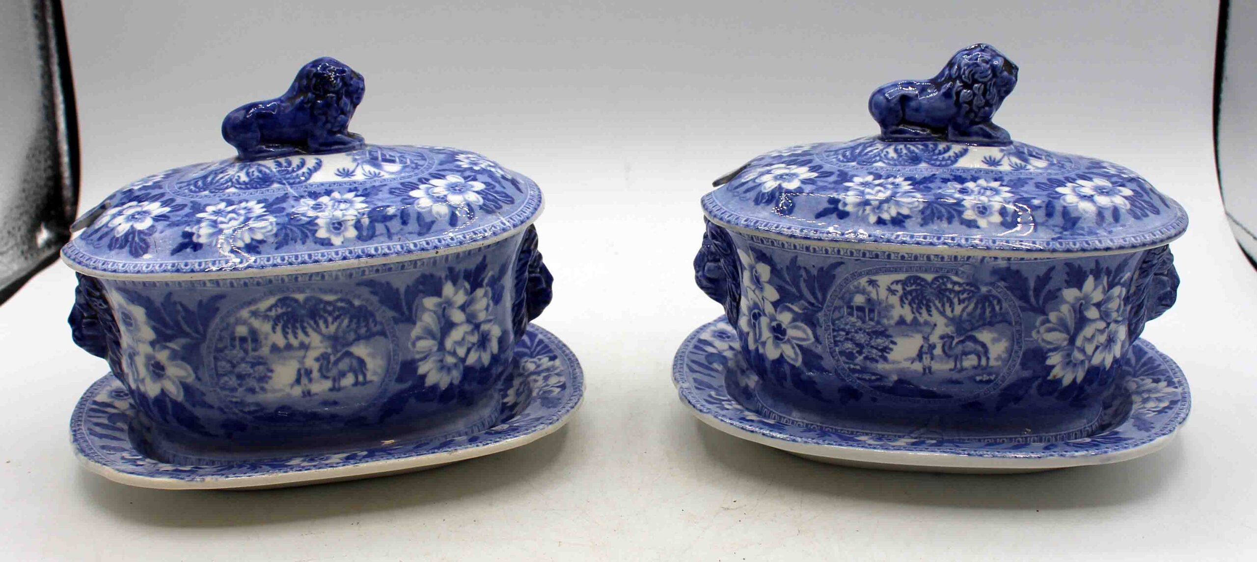 WCI-9313z: Circa 1810-1828 Pair of Staffordshire Blue and White Sauciers and Undertrays - Image 4