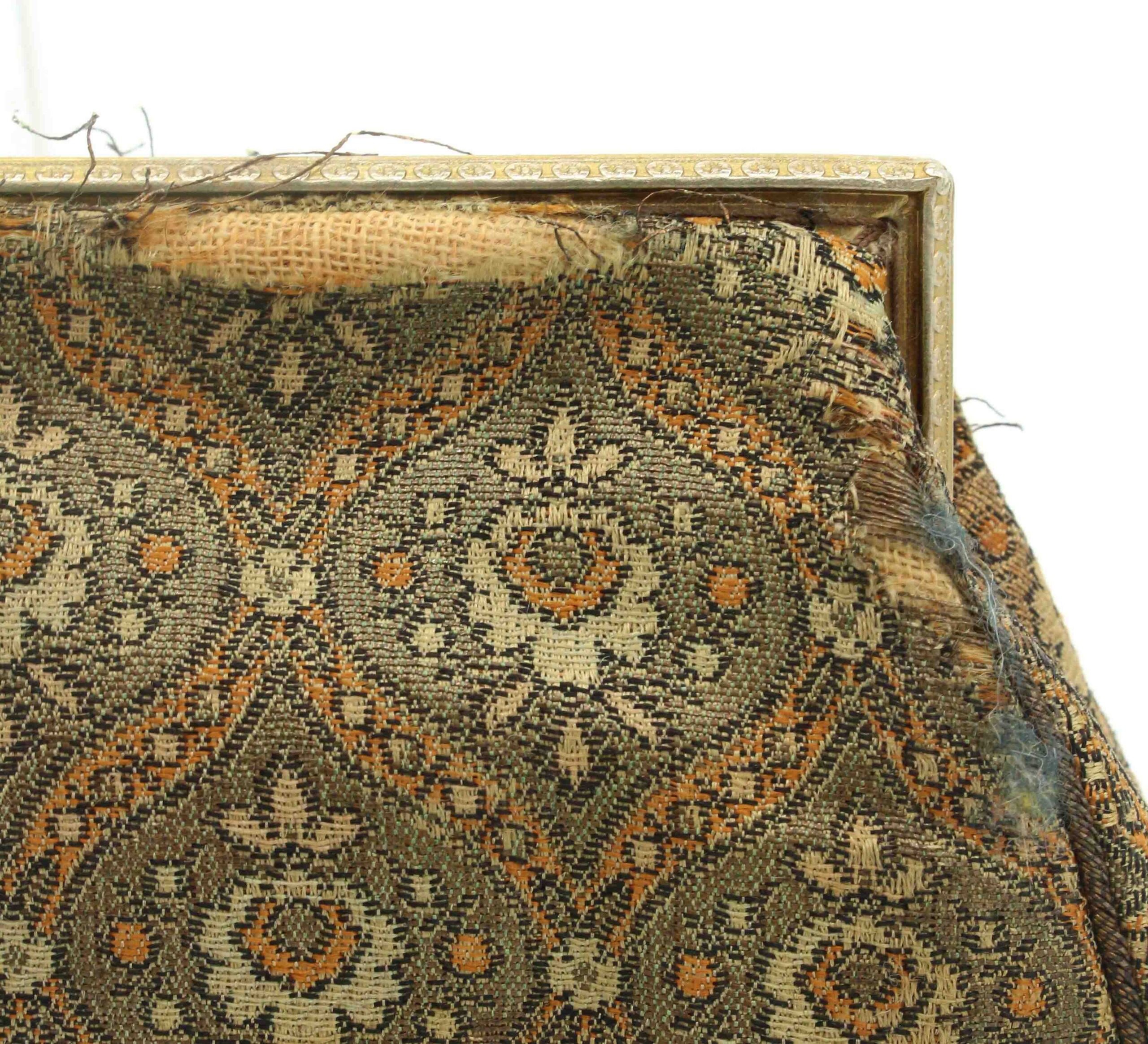 WCO-3548z: Circa 1930s French Silk Brocade Clutch - Image 6