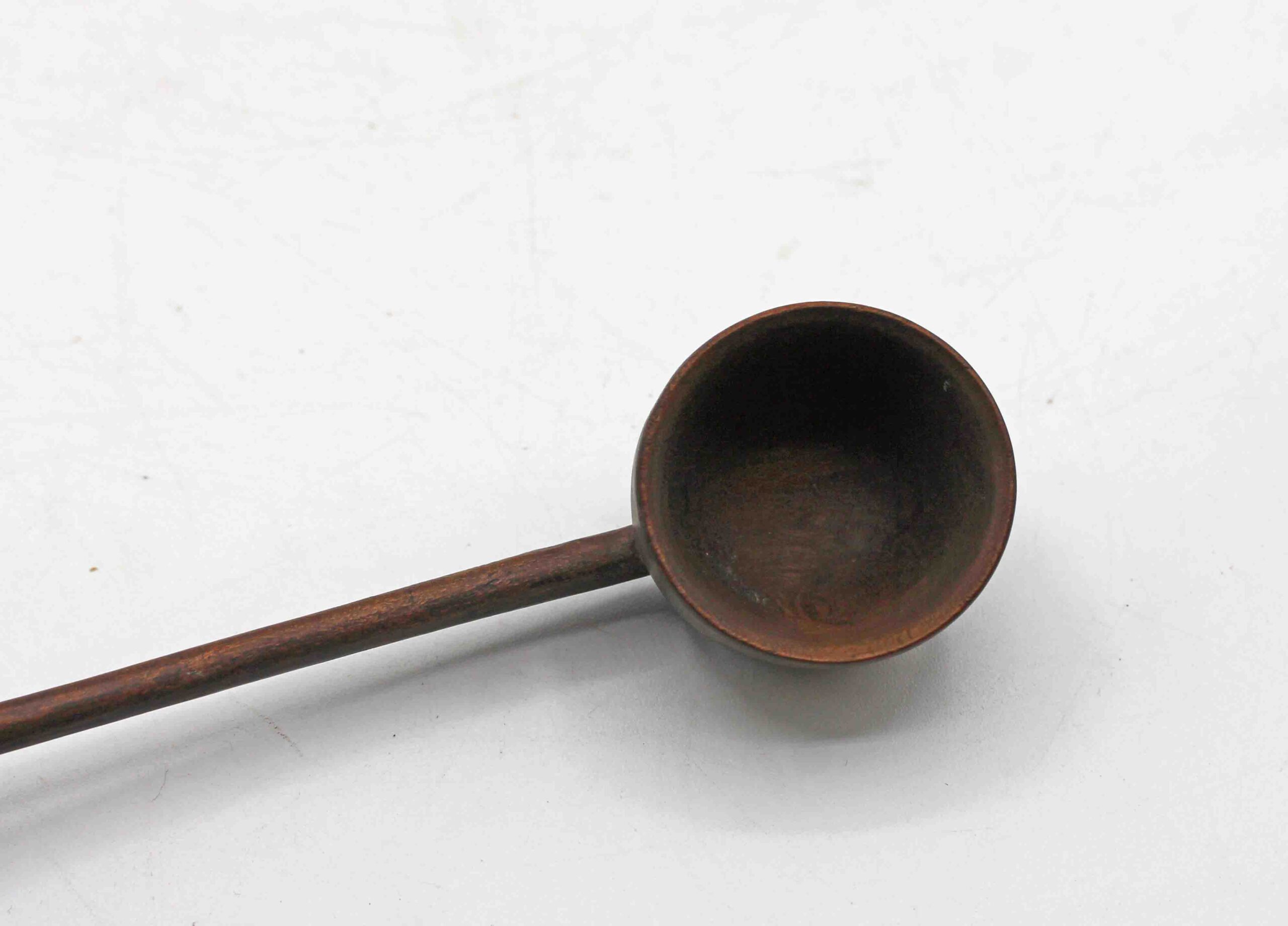 WCO-692z: 18th Century Treen Snuff Ladle - Image 2