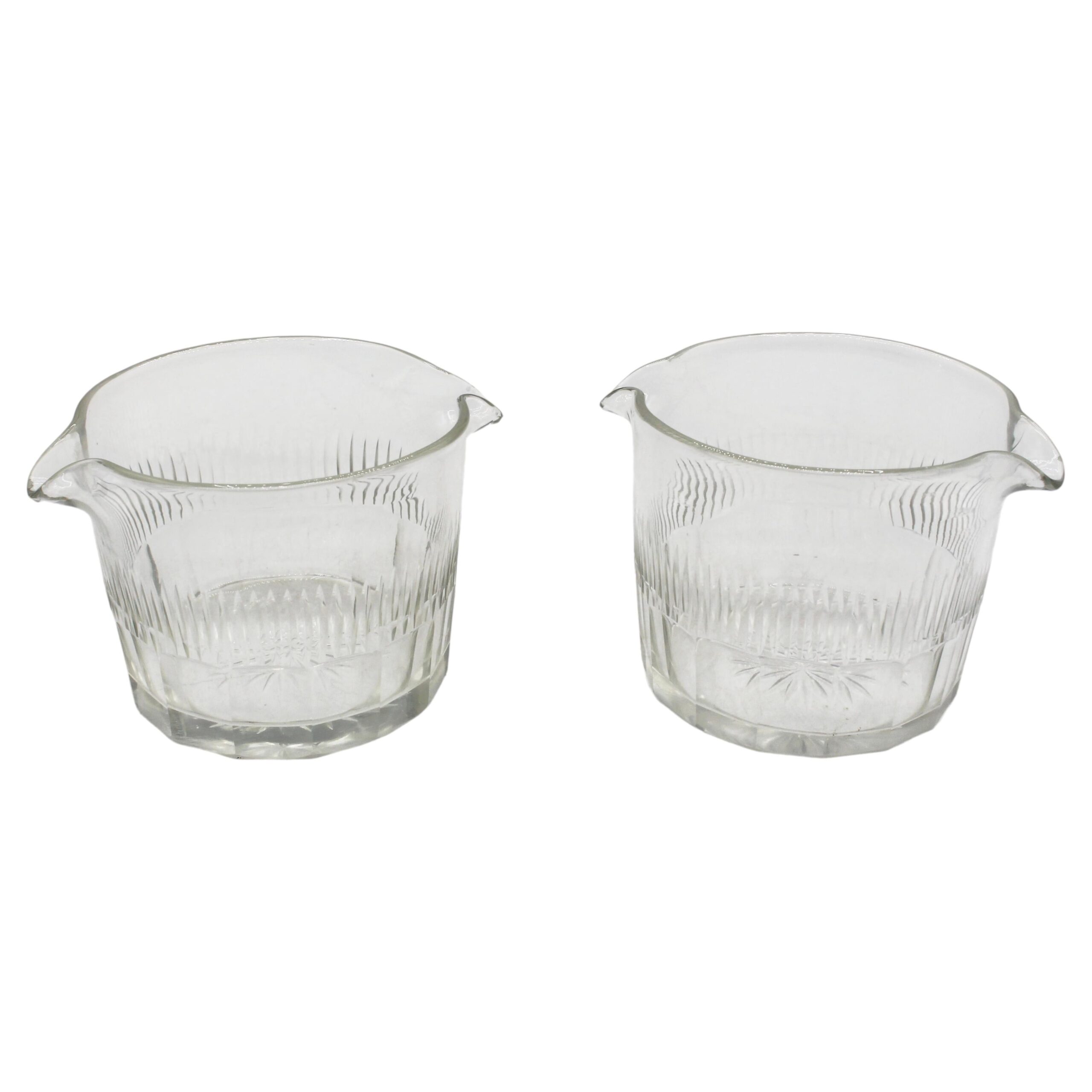 WG-2946z: Circa 1790-1810 George III Period Ango-Irish Pair of Glass Wine Rinsers