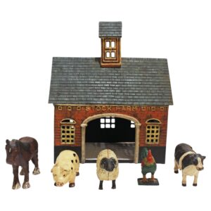 WCO-3800z: Mid-20th Century American Cast Iron "Stock Farm" Barn and Animals
