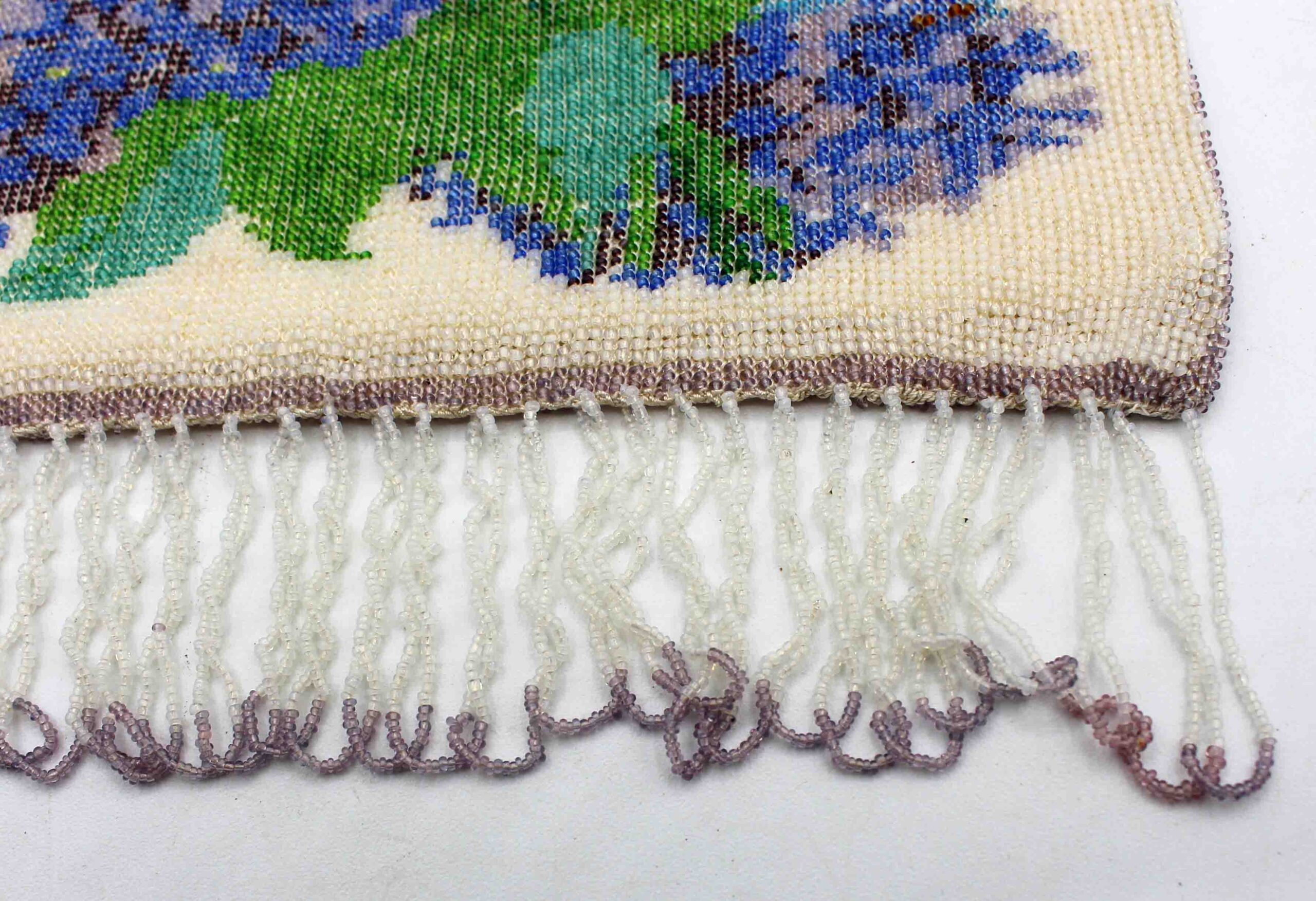 WCO-3861z: Circa 1920s Micro-Beaded Floral Tapestry Purse - Image 3