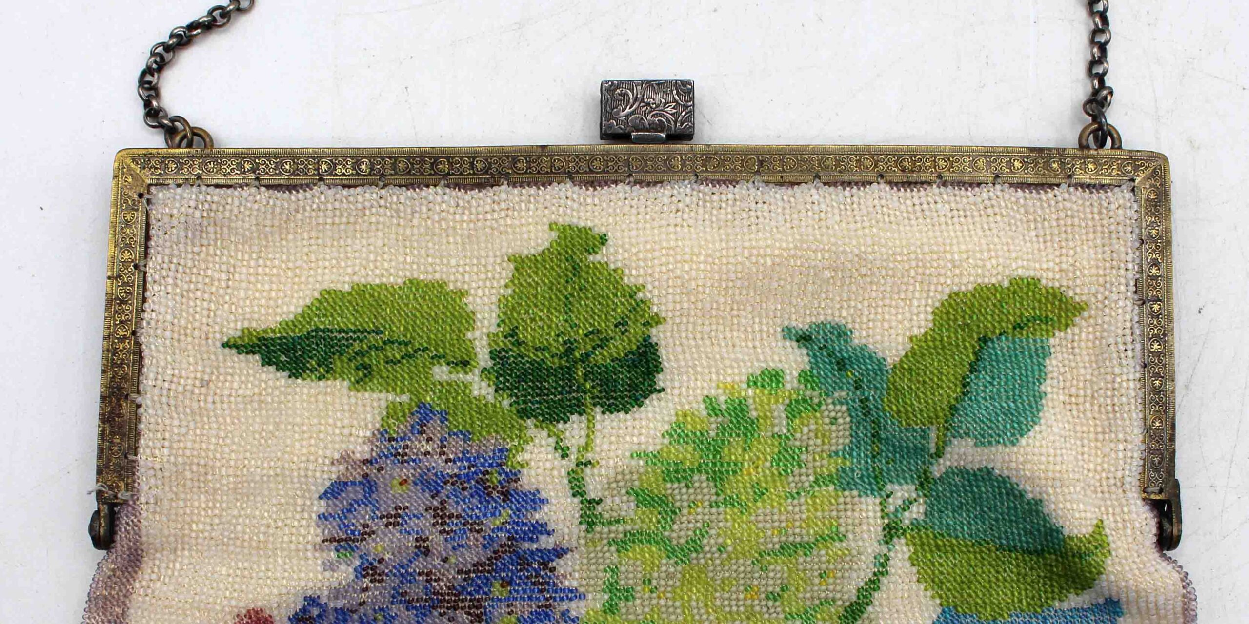 WCO-3861z: Circa 1920s Micro-Beaded Floral Tapestry Purse - Image 2