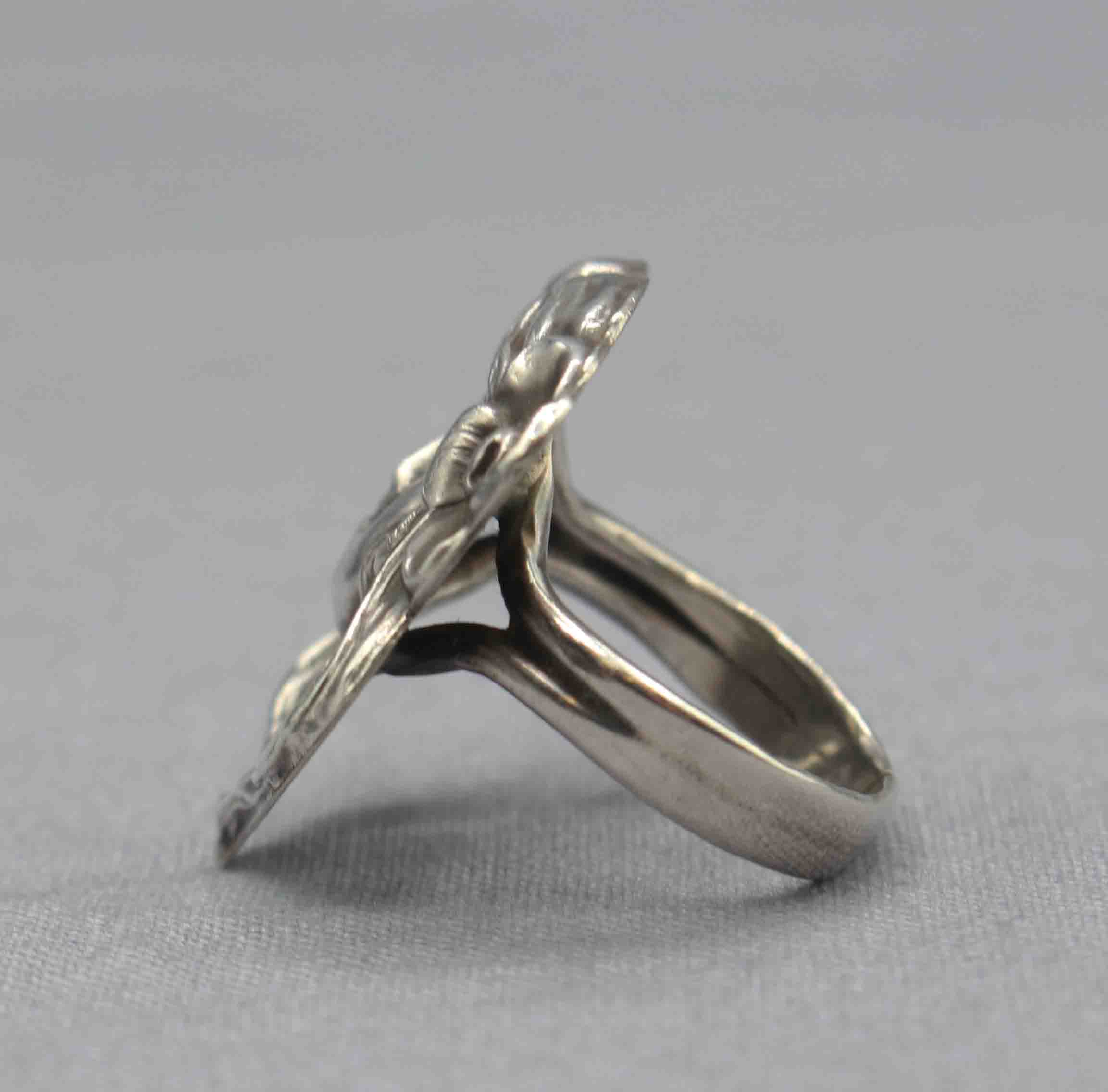 WJ-1275z: C. 1900 Signed William B Kerr Sterling Silver Woman's Face Ring - Image 2