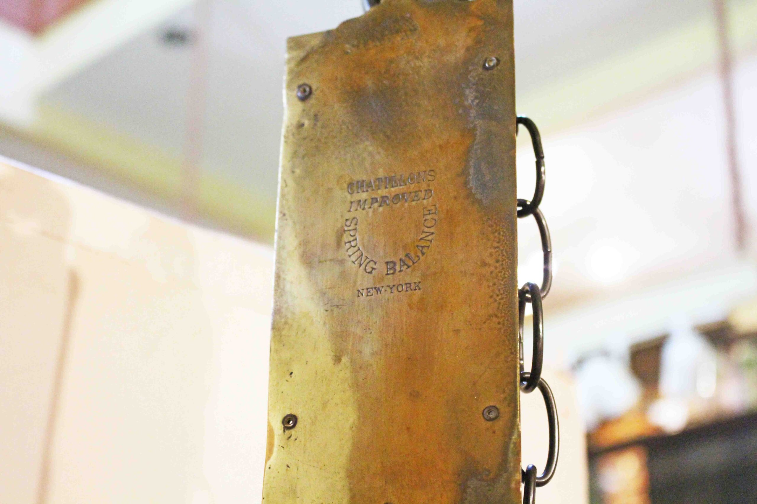 WMI-3875z: Late 19th-Early 20th Century American Brass and Iron Spring Balance Scale - Image 3