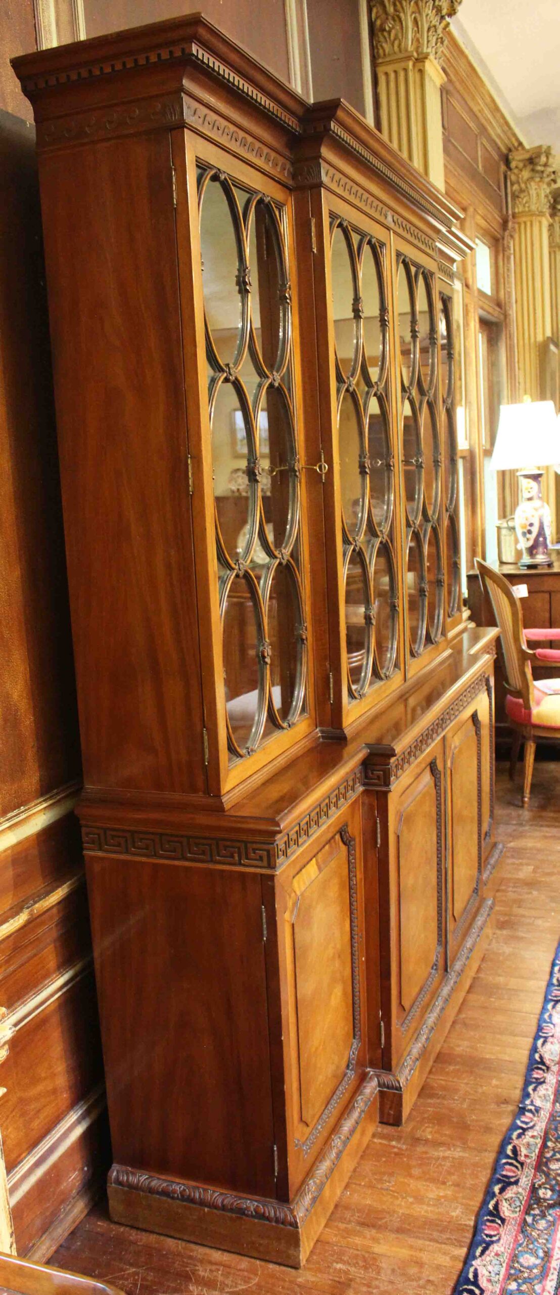 WOF-2673z: Early 20th Century English Georgian Style Breakfront - Image 5