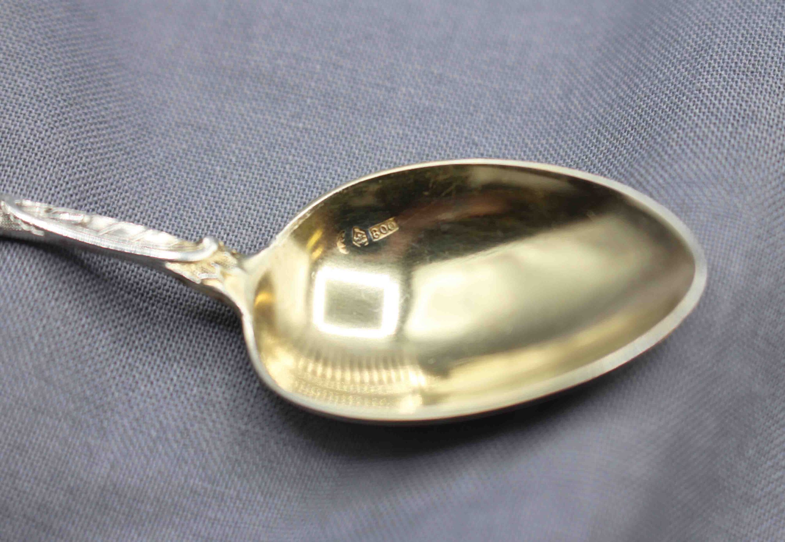 WSI-10300z: Circa 1890 German Set of 11 800 Standard Silver & Gilt Demitasse Spoons - Image 3