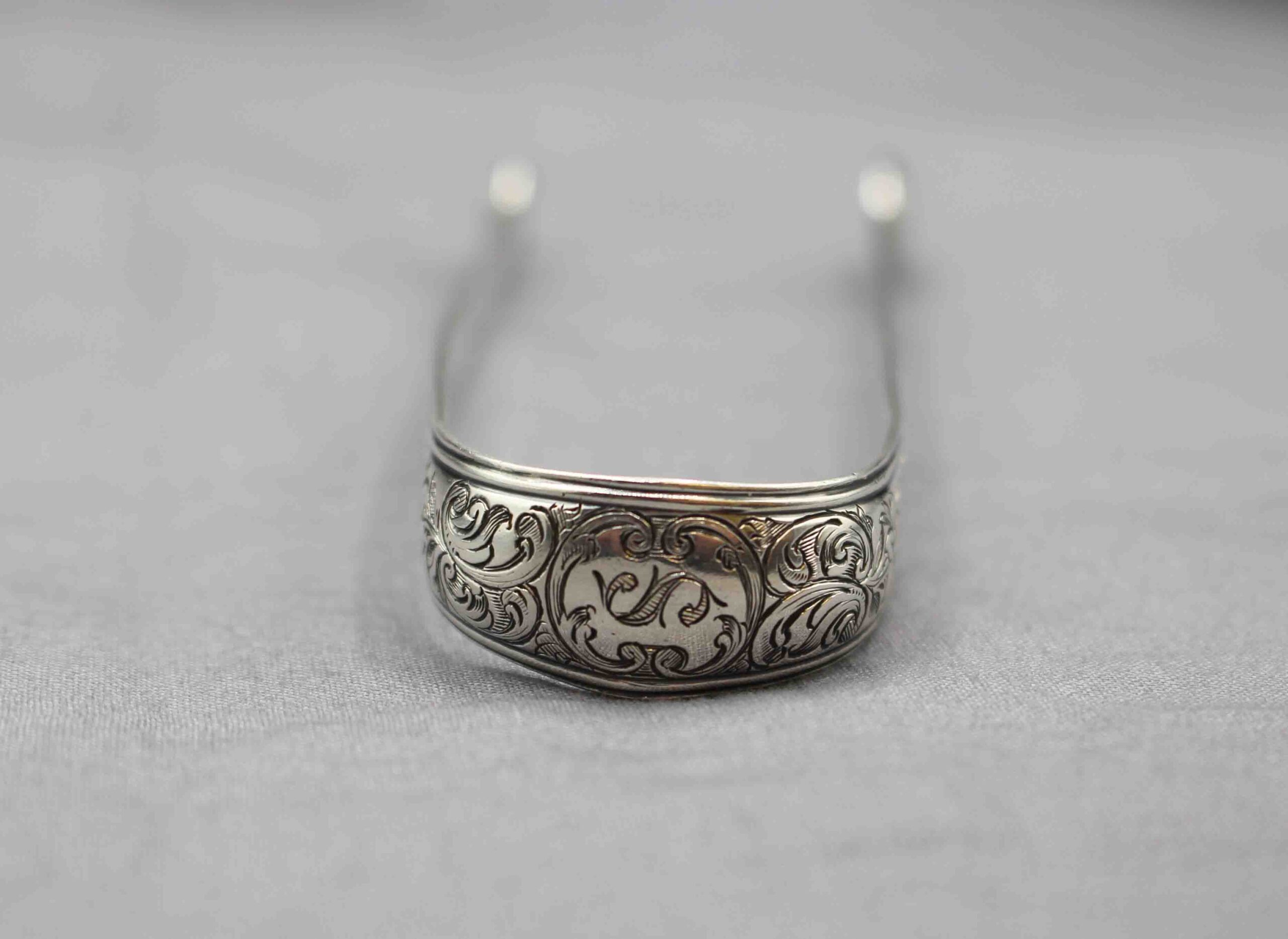 WSI-10415z: 1792 English Sterling Silver George III Period Sugar Tongs - Image 2